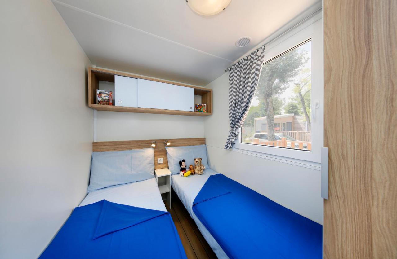 Albatross Mobile Homes On Camping San Francesco Дуна Верде Екстериор снимка